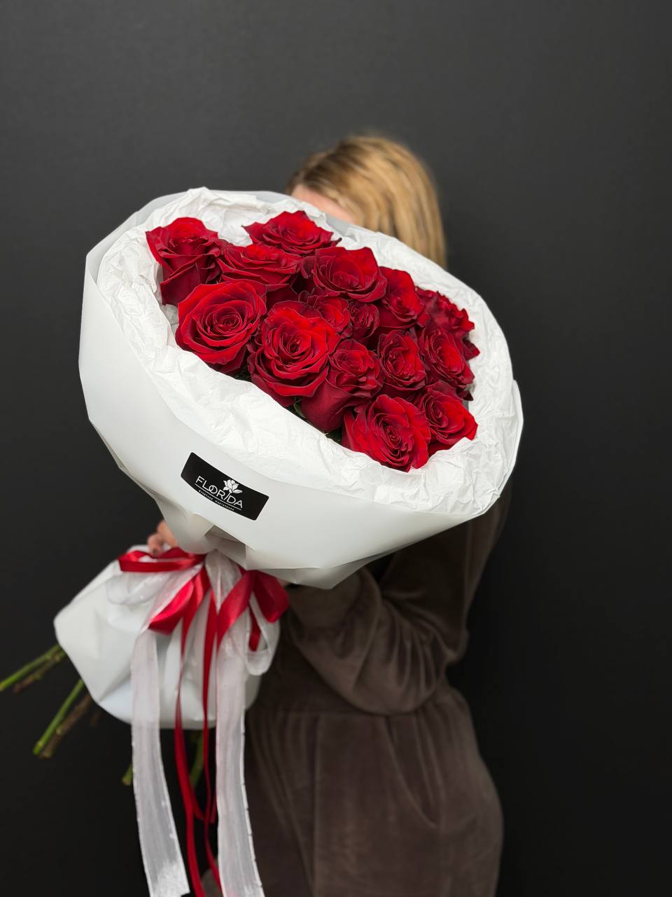 Букет из 15 Эквадорских роз